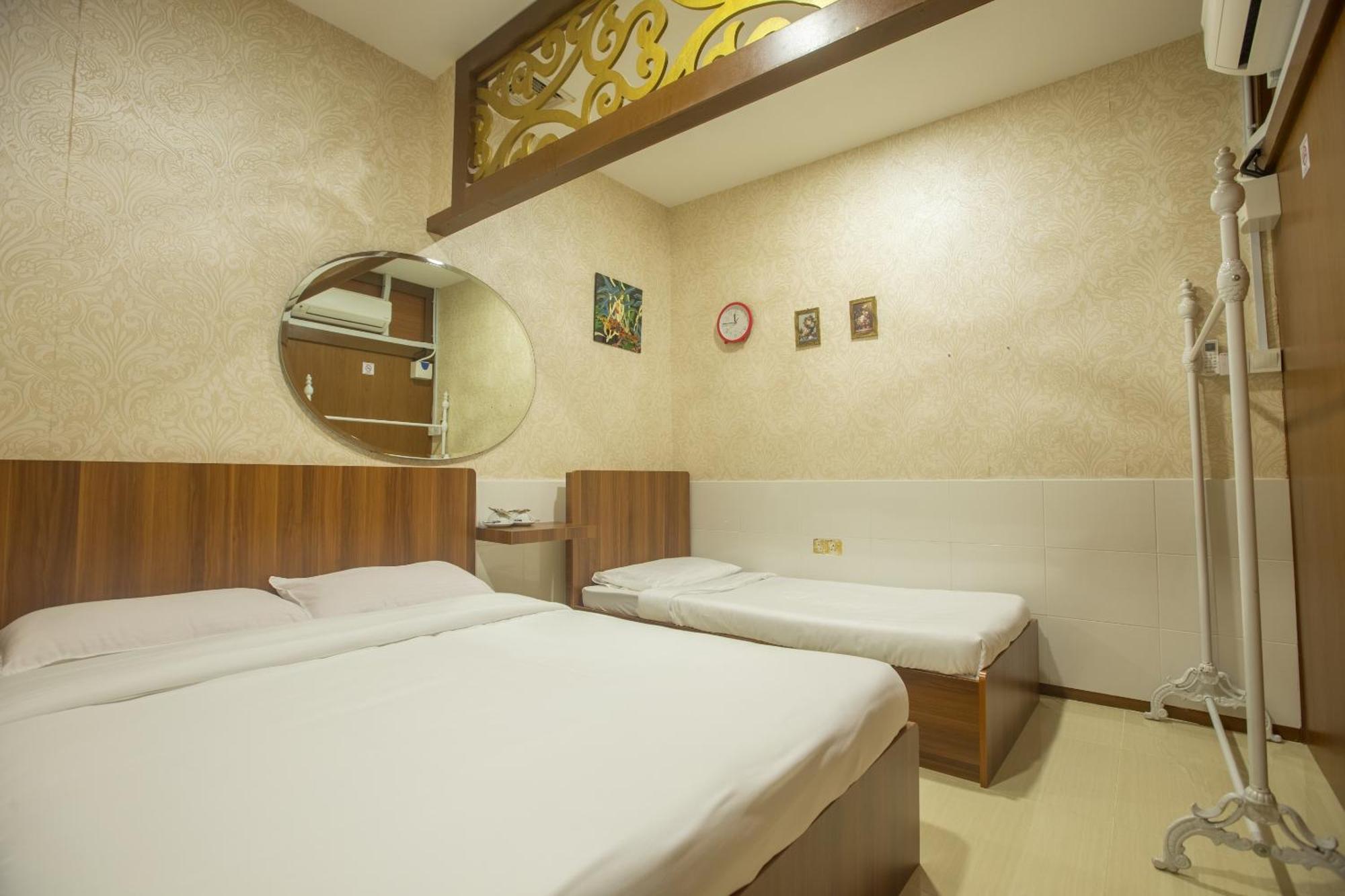 Spot On 89858 Rebecca'S Homes كوتا كينابالو المظهر الخارجي الصورة